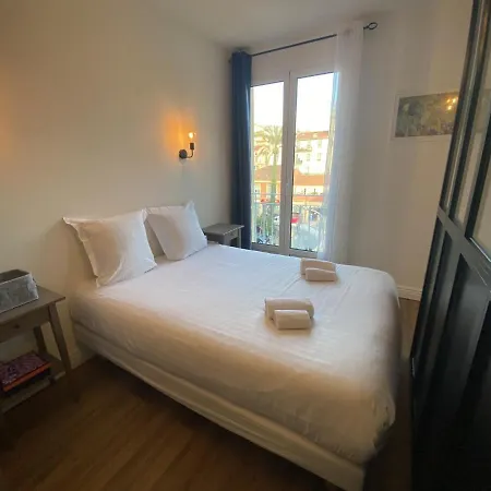 Le Verlaine, En Centre à Deux Minutes Des Plages * Menton